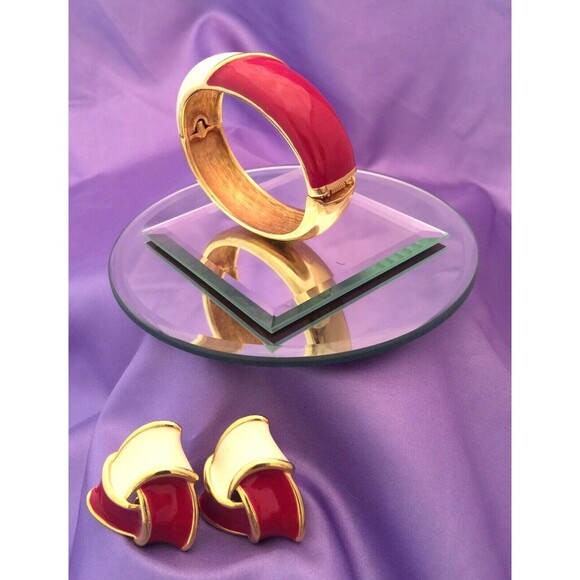 Vintage Bracelet Earring Set Red & Cream Enamel Gold Tone 9I - Picture 4 of 12